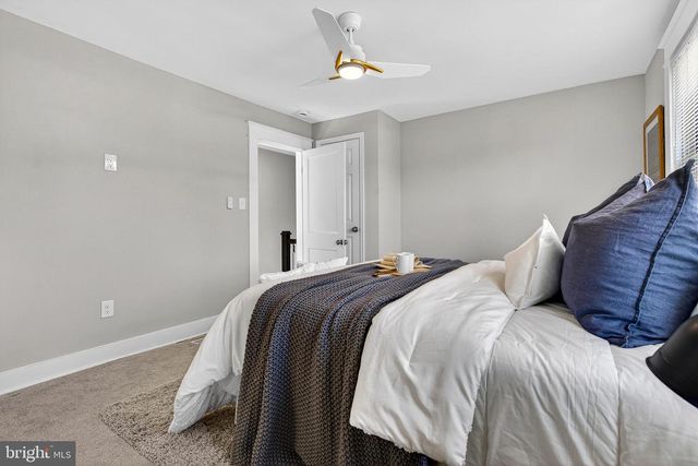 5602 FAIR OAKS AVE, Baltimore, MD 21214