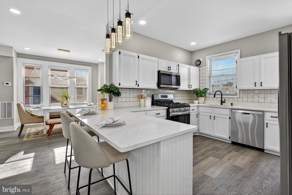 5602 FAIR OAKS AVE, Baltimore, MD 21214