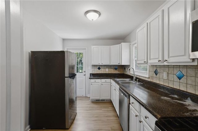 837 Northview Drive, Forest Park, GA 30297