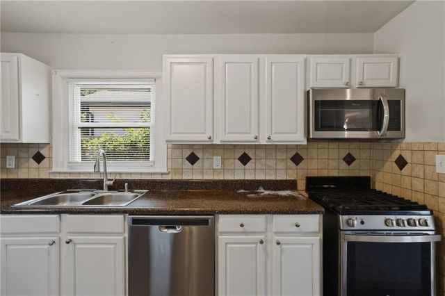 837 Northview Drive, Forest Park, GA 30297