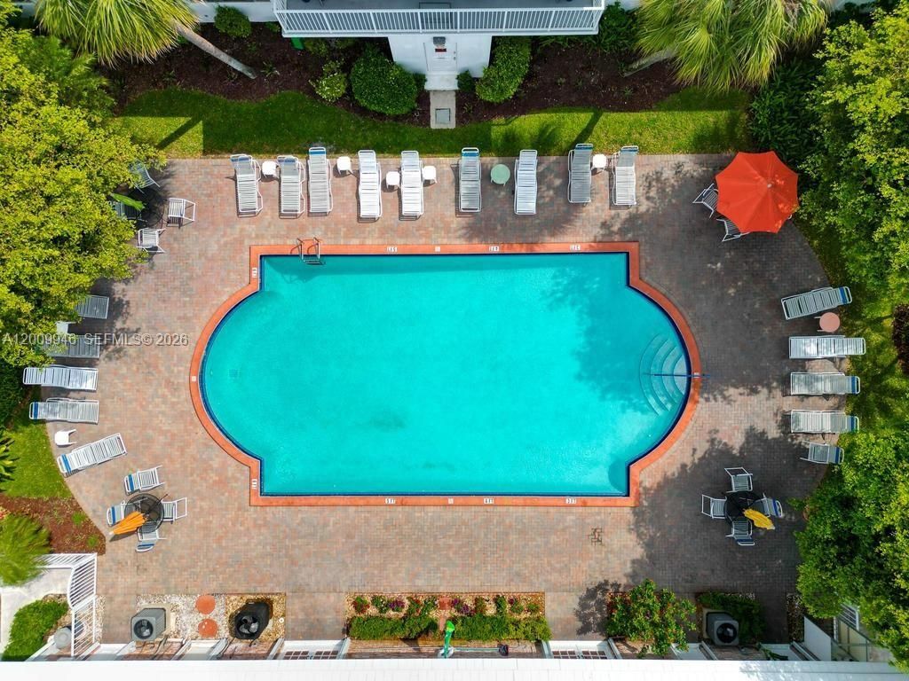 400 S Cypress Road 424, Pompano Beach, FL 33060