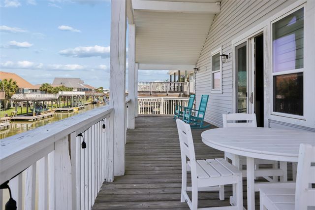 21834 Matagorda Drive, Galveston, TX 77554