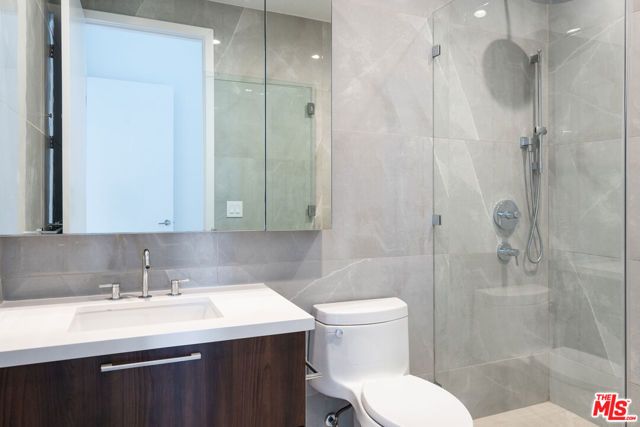 1201 S Hope Street 3804, Los Angeles, CA 90015