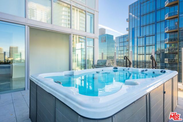 1201 S Hope Street 3804, Los Angeles, CA 90015