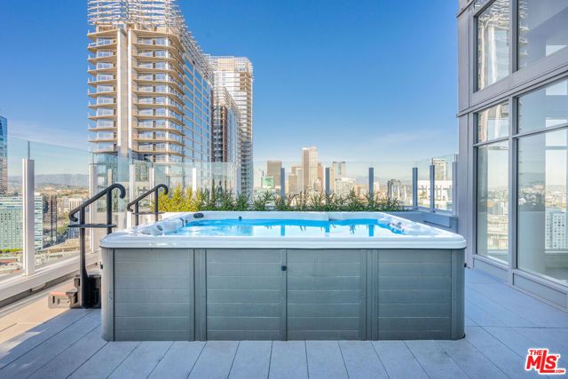 1201 S Hope Street 3804, Los Angeles, CA 90015