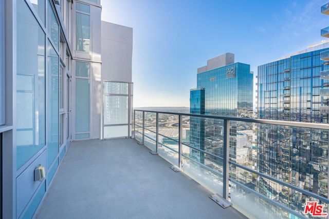 1201 S Hope Street 3804, Los Angeles, CA 90015