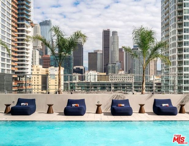1201 S Hope Street 3804, Los Angeles, CA 90015