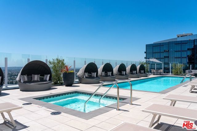1201 S Hope Street 3804, Los Angeles, CA 90015