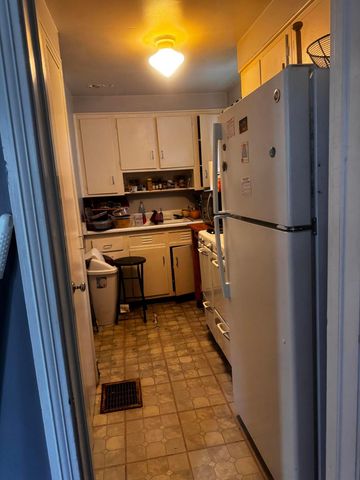 400 S James Road, Columbus, OH 43230