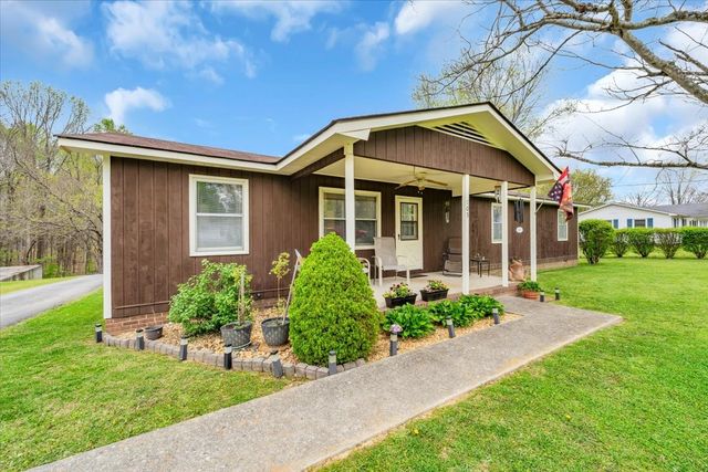 105 Plain View Dr, Estill Springs, TN 37330