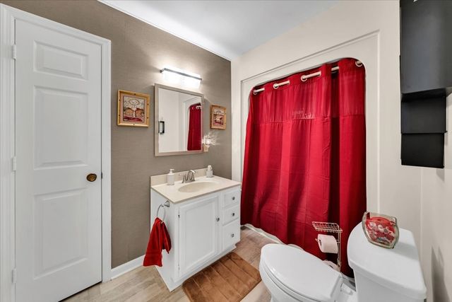 105 Plain View Dr, Estill Springs, TN 37330