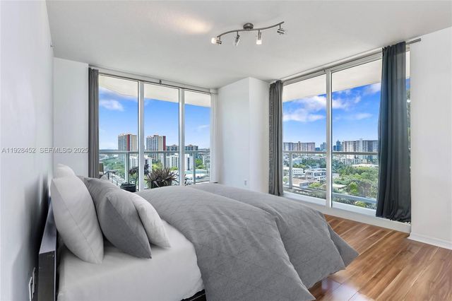 16699 Collins Ave 1507, Sunny Isles Beach, FL 33160