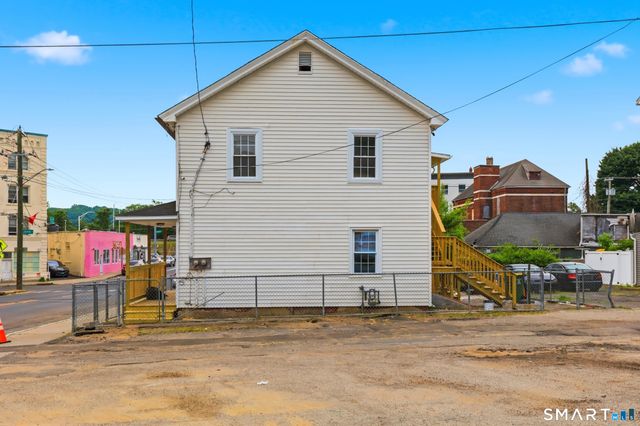 33 Congress Avenue, Waterbury, CT 06708