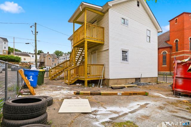 33 Congress Avenue, Waterbury, CT 06708
