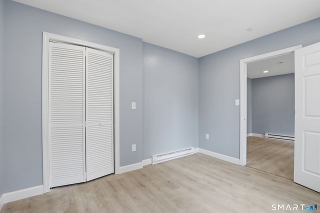 33 Congress Avenue, Waterbury, CT 06708
