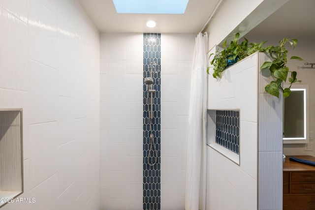 1801 N DAYTON Street, Phoenix, AZ 85006