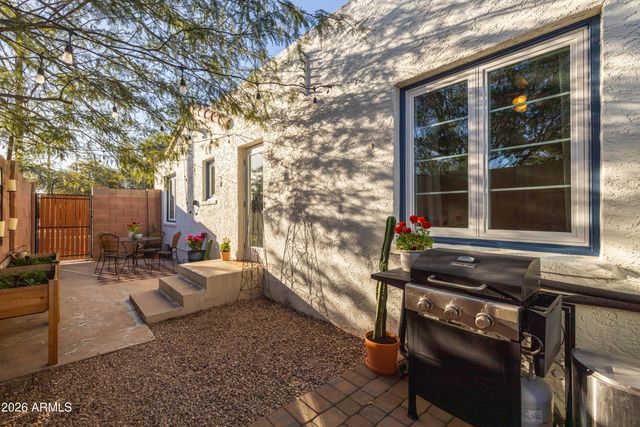 1801 N DAYTON Street, Phoenix, AZ 85006