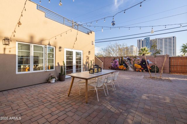 1801 N DAYTON Street, Phoenix, AZ 85006