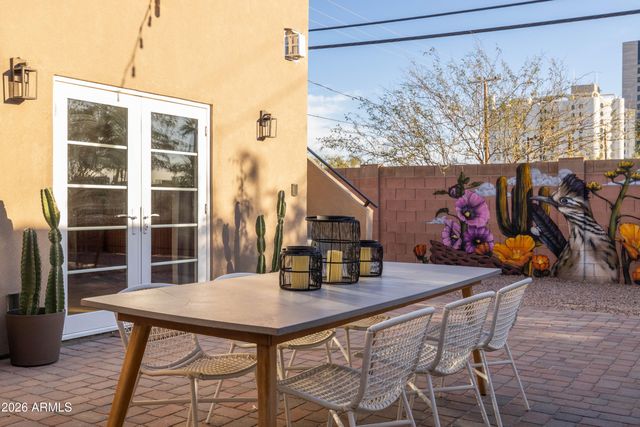 1801 N DAYTON Street, Phoenix, AZ 85006