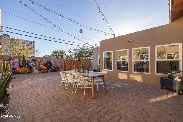 1801 N DAYTON Street, Phoenix, AZ 85006