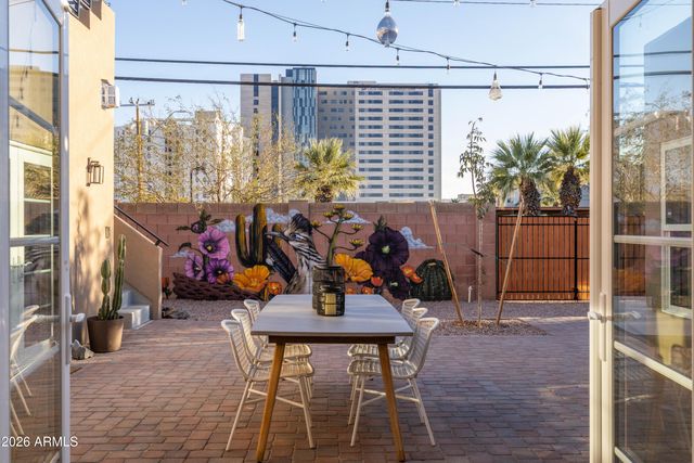 1801 N DAYTON Street, Phoenix, AZ 85006