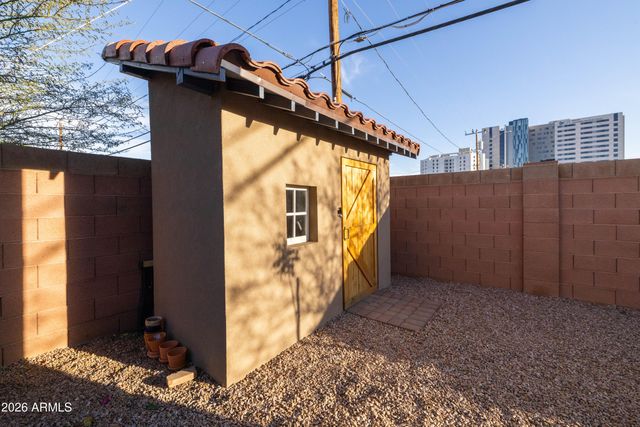 1801 N DAYTON Street, Phoenix, AZ 85006