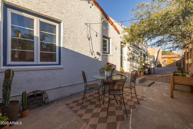 1801 N DAYTON Street, Phoenix, AZ 85006