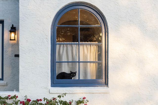 1801 N DAYTON Street, Phoenix, AZ 85006