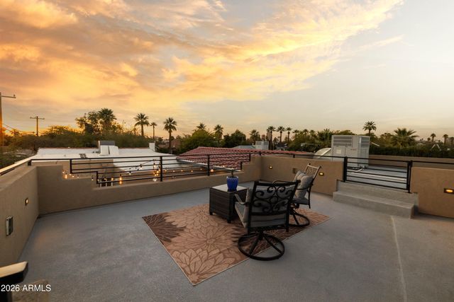 1801 N DAYTON Street, Phoenix, AZ 85006