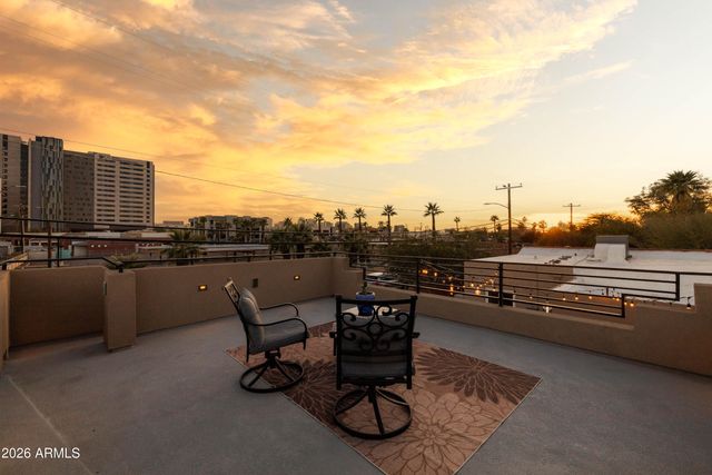 1801 N DAYTON Street, Phoenix, AZ 85006