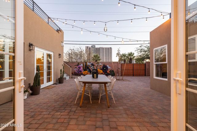 1801 N DAYTON Street, Phoenix, AZ 85006