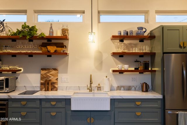 1801 N DAYTON Street, Phoenix, AZ 85006