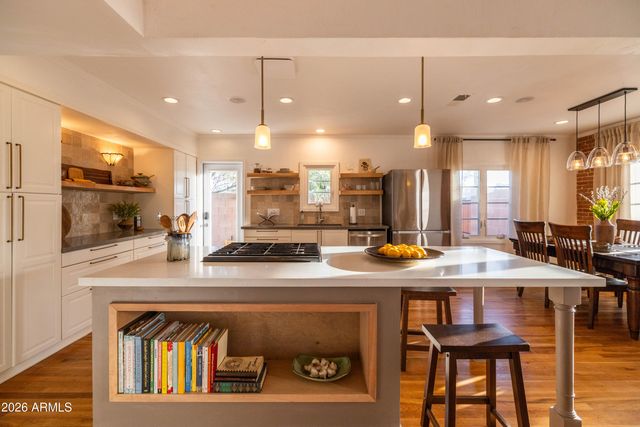 1801 N DAYTON Street, Phoenix, AZ 85006