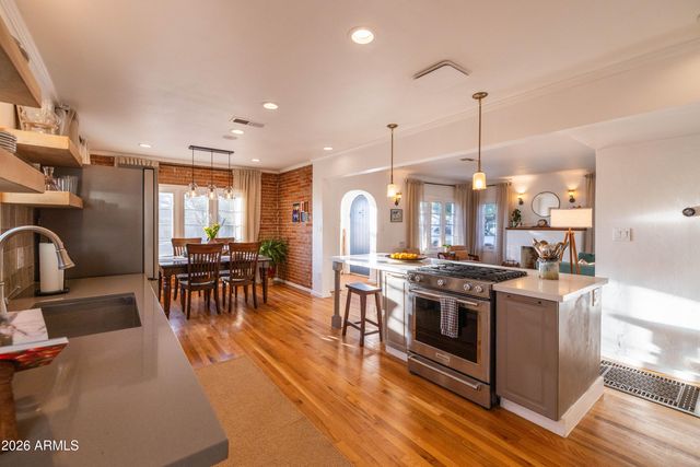 1801 N DAYTON Street, Phoenix, AZ 85006