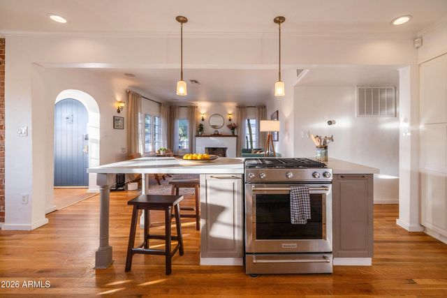 1801 N DAYTON Street, Phoenix, AZ 85006