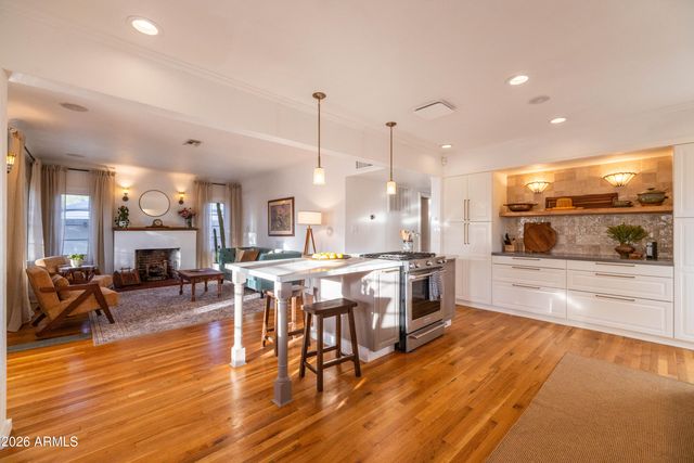 1801 N DAYTON Street, Phoenix, AZ 85006