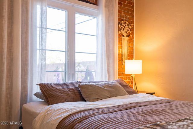 1801 N DAYTON Street, Phoenix, AZ 85006