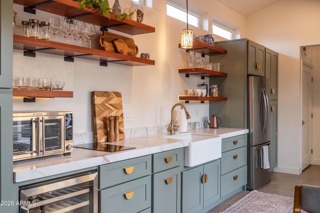 1801 N DAYTON Street, Phoenix, AZ 85006