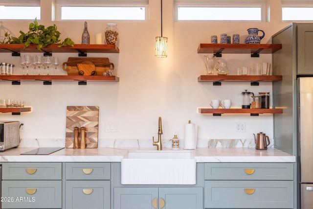 1801 N DAYTON Street, Phoenix, AZ 85006