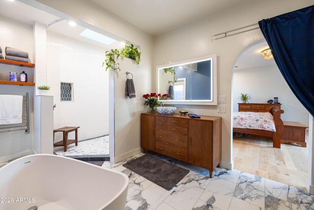 1801 N DAYTON Street, Phoenix, AZ 85006