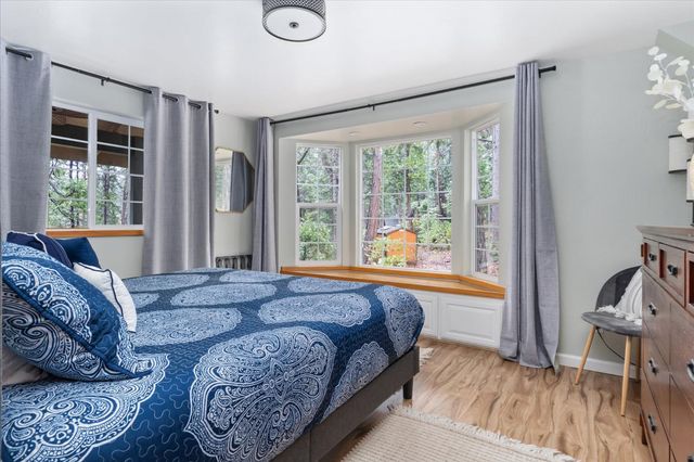 588 Blue Lake Springs Dr, Arnold, CA 95223