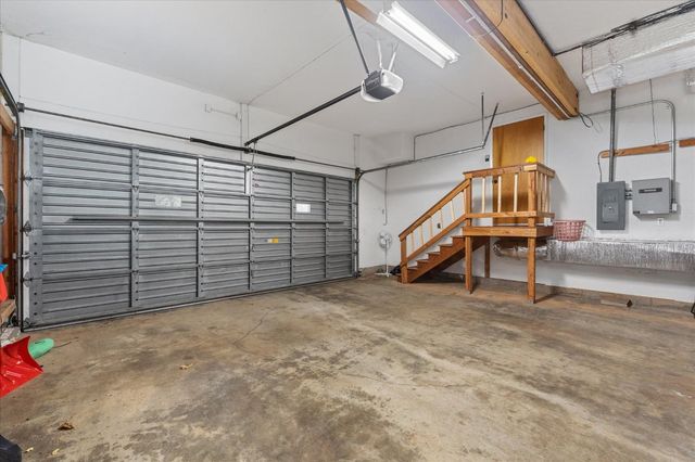 588 Blue Lake Springs Dr, Arnold, CA 95223