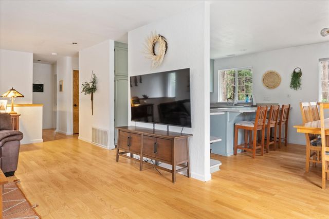 588 Blue Lake Springs Dr, Arnold, CA 95223