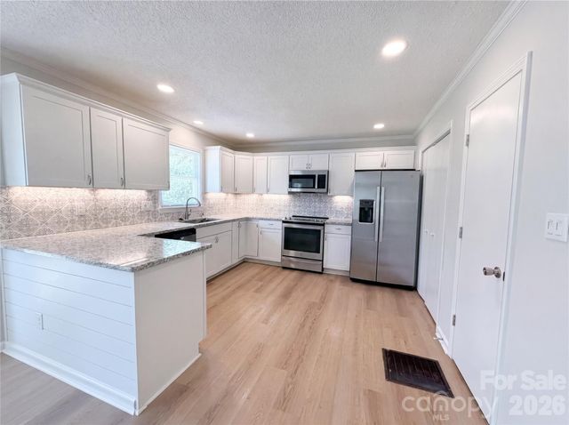 609 Ginger Drive, Kings Mountain, NC 28086