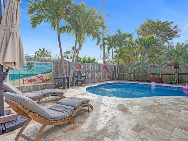 2750 NE 10th Avenue, Pompano Beach, FL 33064