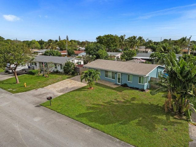 2750 NE 10th Avenue, Pompano Beach, FL 33064