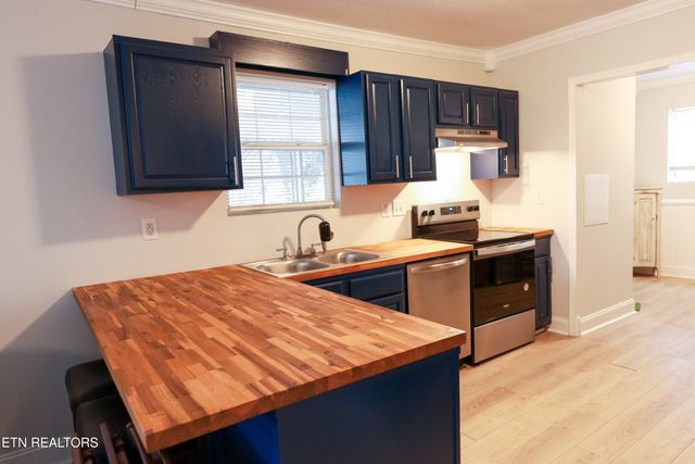 181 E Edison St, Alcoa, TN 37701