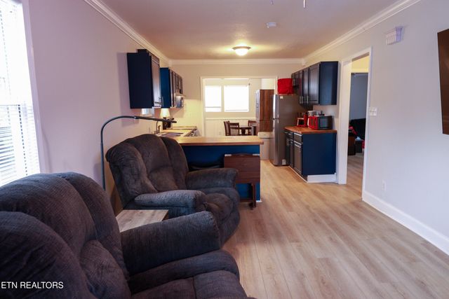 181 E Edison St, Alcoa, TN 37701