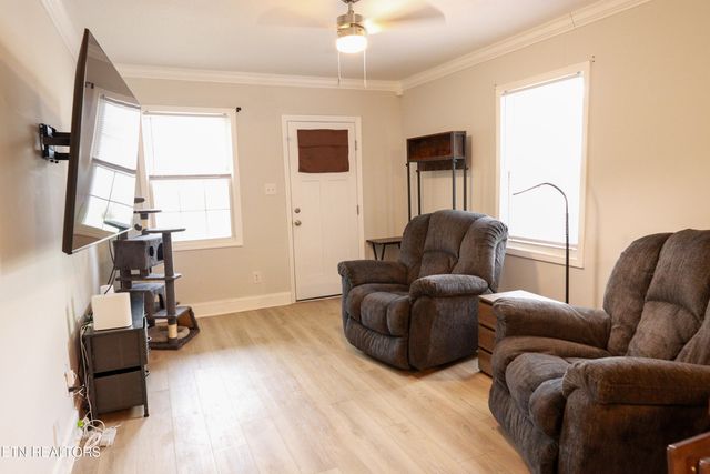 181 E Edison St, Alcoa, TN 37701