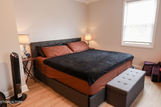 181 E Edison St, Alcoa, TN 37701